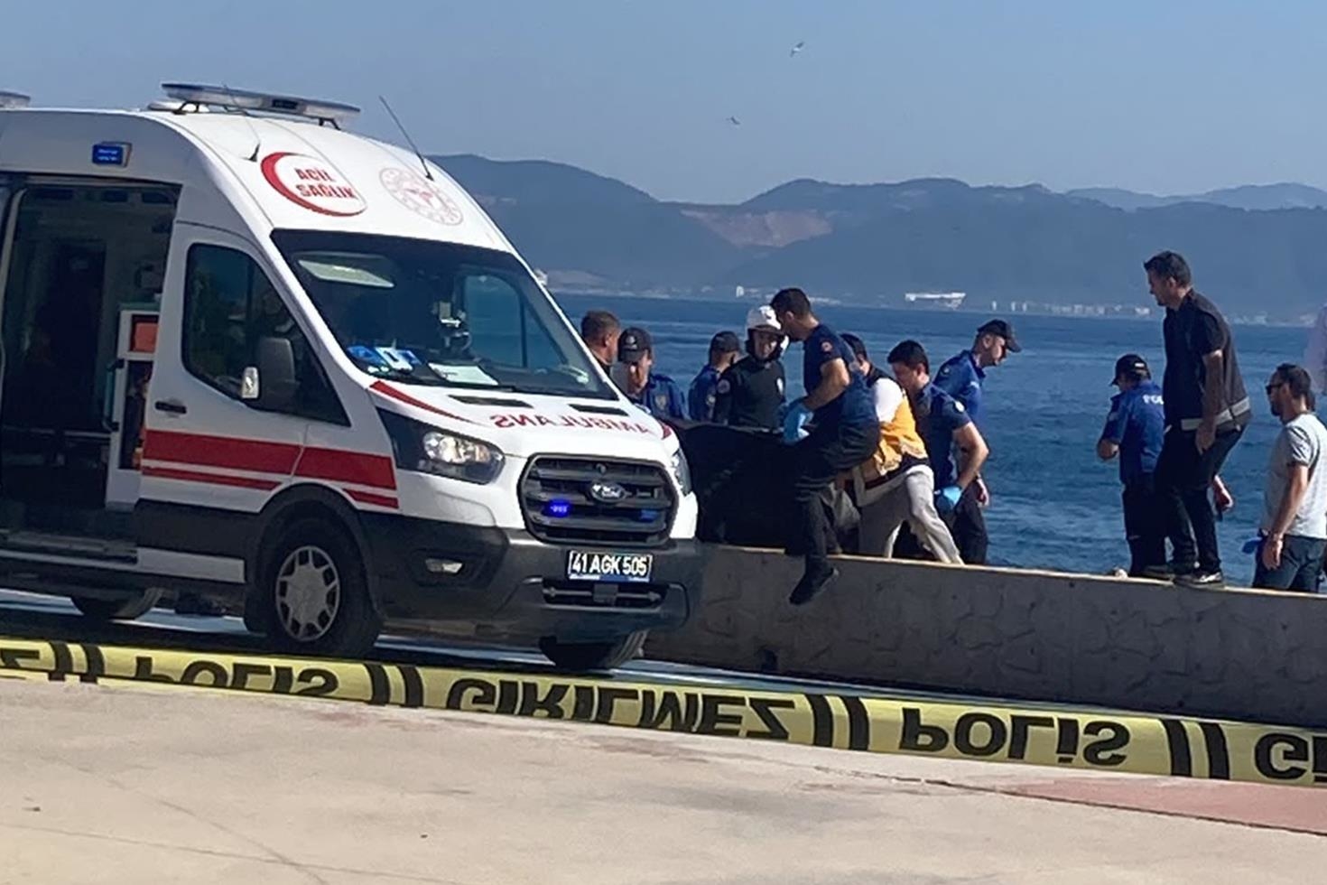 Belinay’dan “veda” gibi” şiir! 3 kardeşin ölümünün ardından babadan dikkat çeken talep