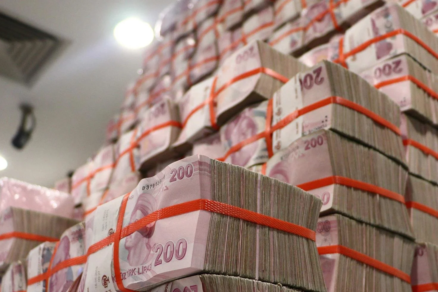 35 Milyar Liralik Dev Satis 50 Yillik Turk Sirketi El Degistiriyor 20118258 14 Jpg