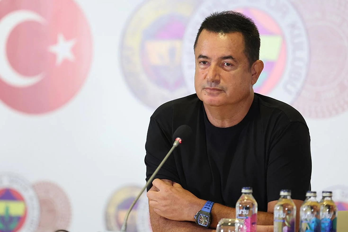 Acun Ilıcalı aradan çekildi! Yıldız isim adım adım Fener’e