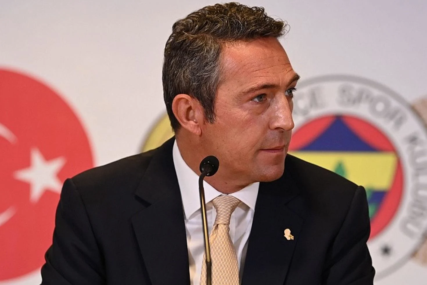 Ali Koç dev bir bonservisle satmıştı! Galatasaray anlaşmaya vardı