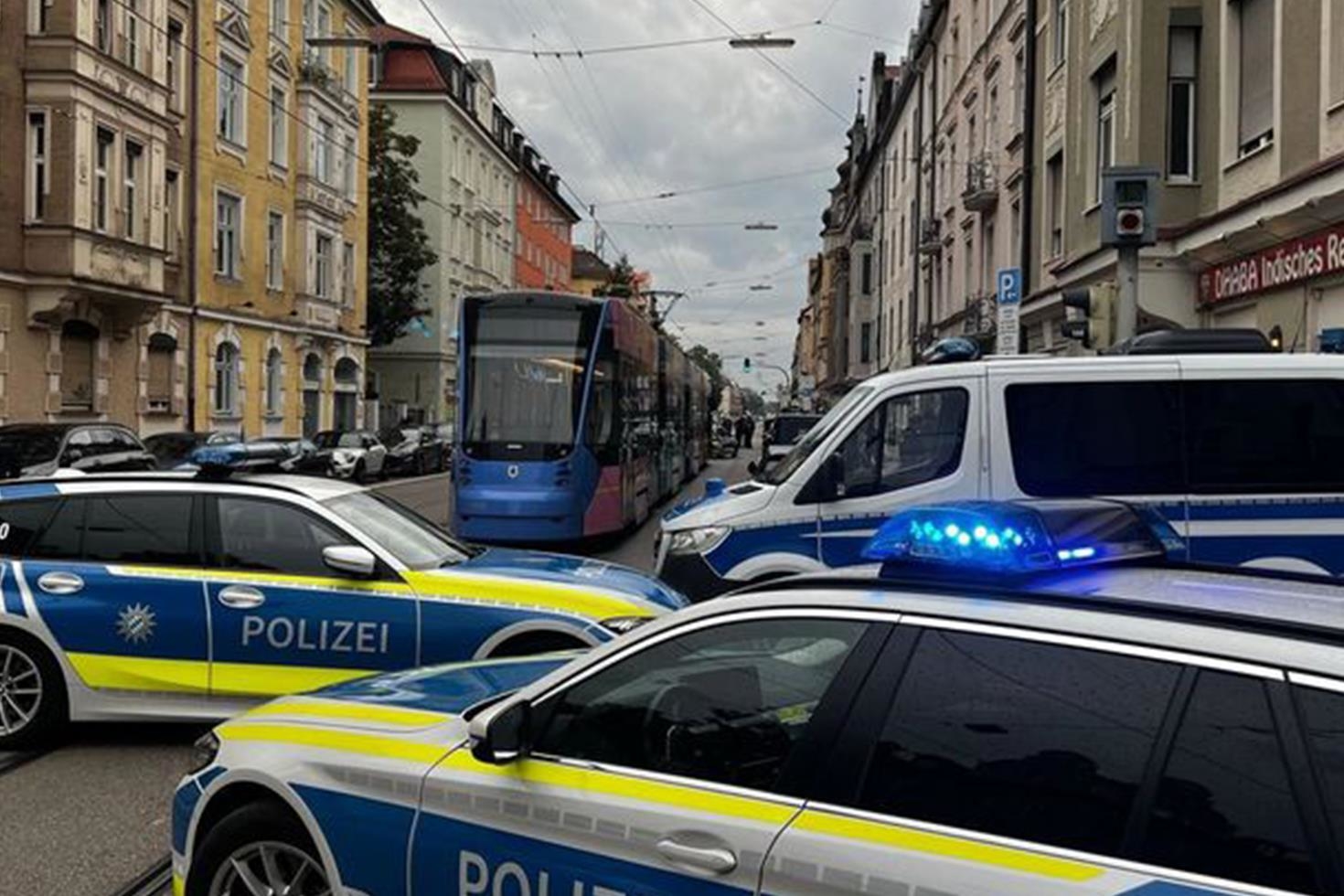 Münih’te polis, Softair silah taşıyan 14 yaşındaki Türk gencini vurdu
