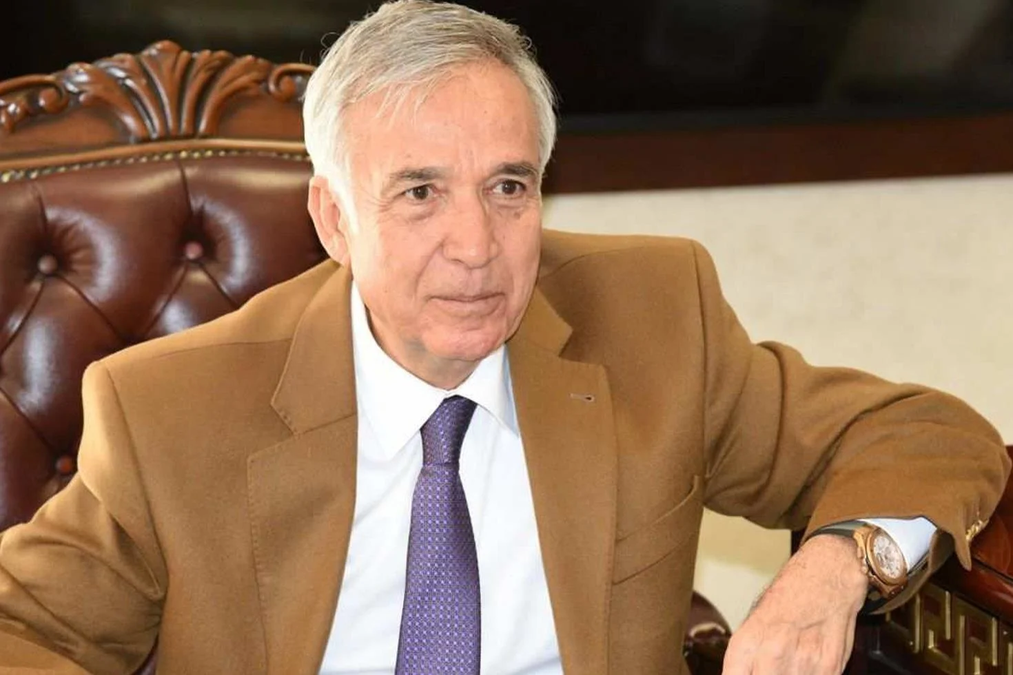 Anadolu medyasının gurur gecesini ünlü gazeteci Yavuz Donat köşesine taşıdı: Milletin evinde ödül töreni