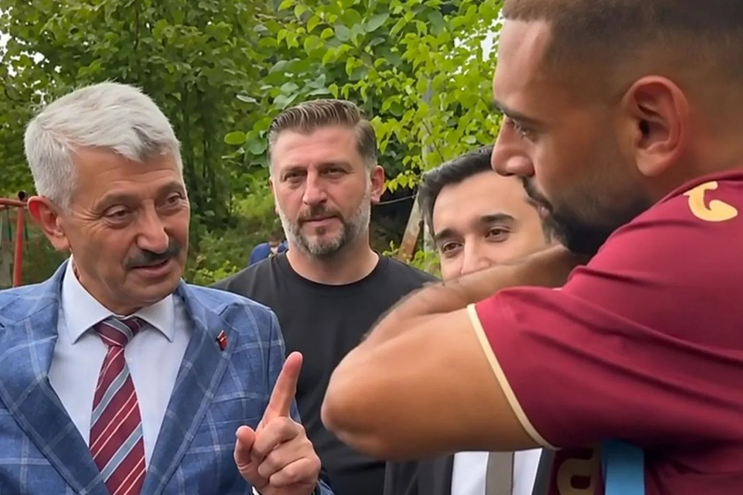 Belediye başkanından Salah’a sıra dışı teklif