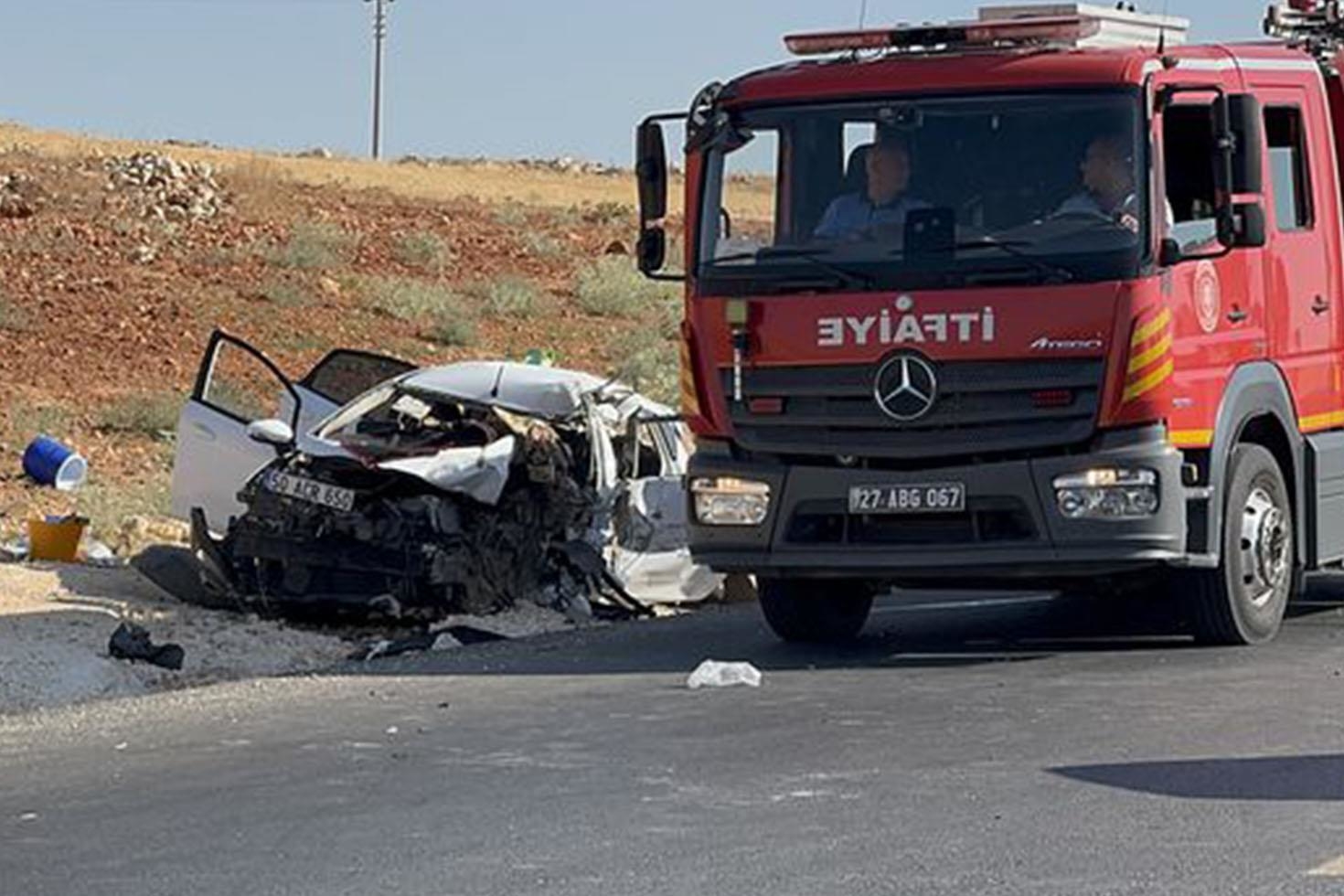 Gaziantep’te korkunç kaza: 2 ölü, 4 yaralı