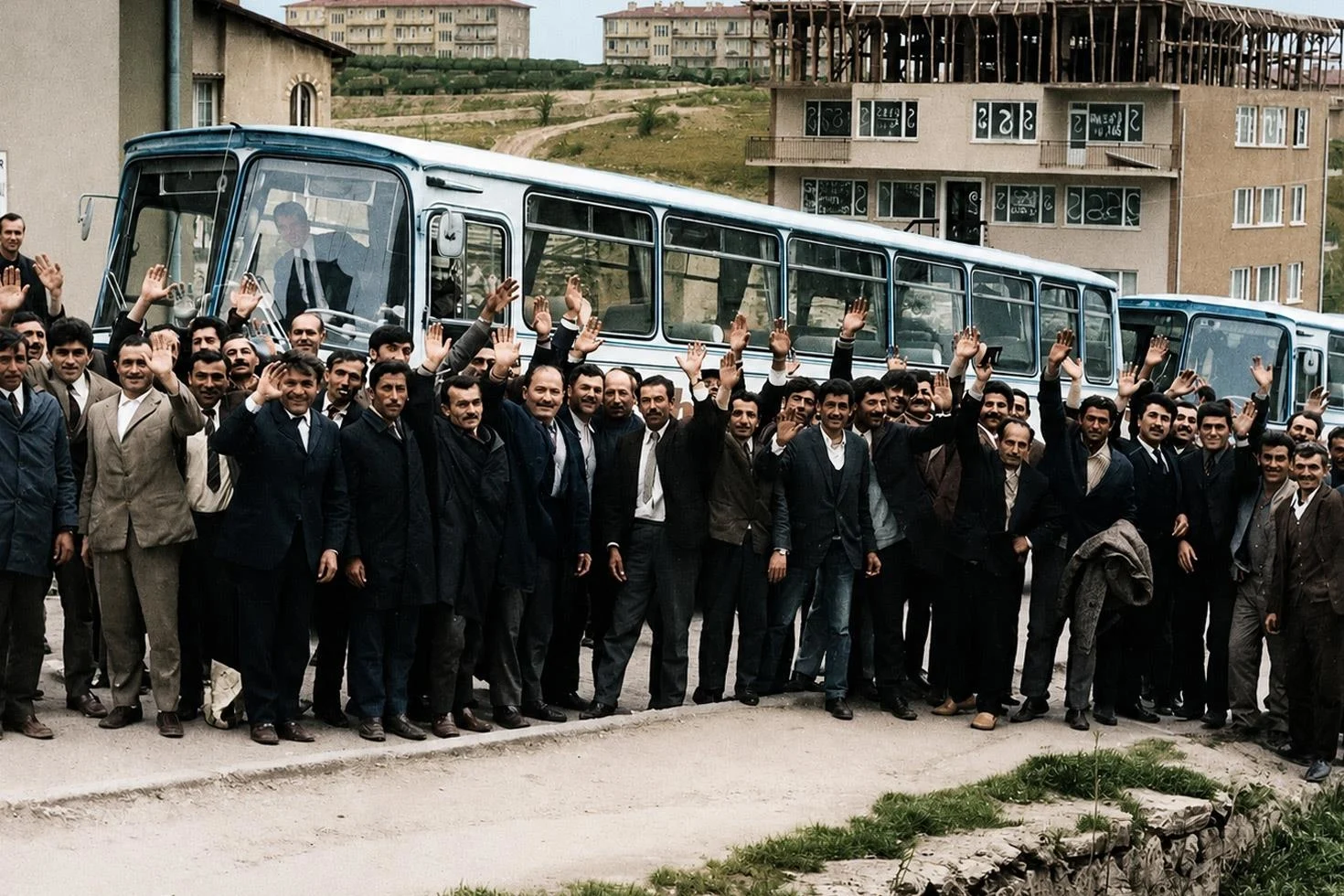 Bir Donem Turklerin Gitmek Icin Can Attigi Ulkeden Buyuk Kacis Var 20166082 31 Jpg