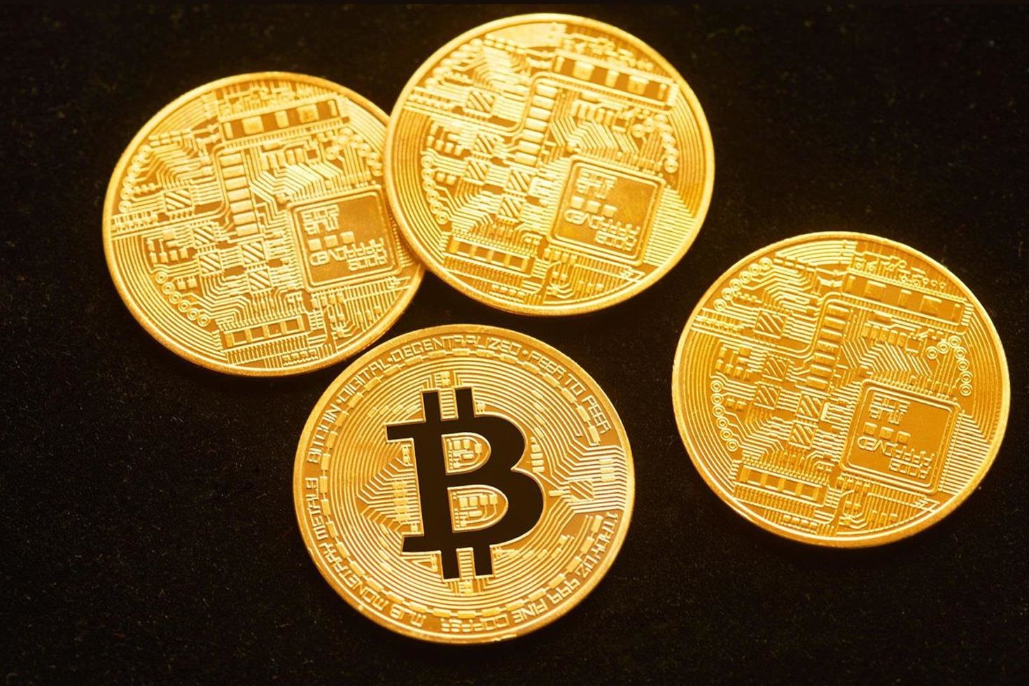 Bitcoin 81 Bin Dolari Asti Analistler Ikiye Bolundu 20174147 63 Jpg