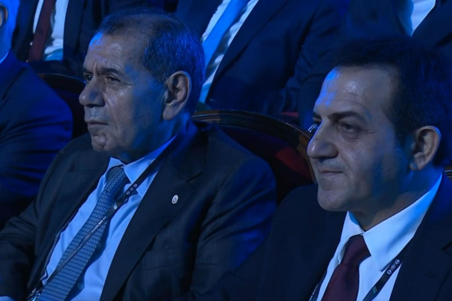 Bu Hallerini Goren Taraftarlar Ayni Soruyu Soruyor 20184007 54 Jpg