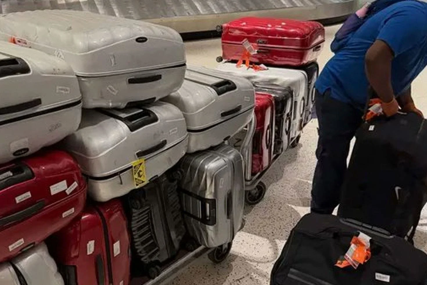 Milli yıldızmız ABD’ye 16 valizle döndü! Görenler şaşkınlığını gizleyemedi