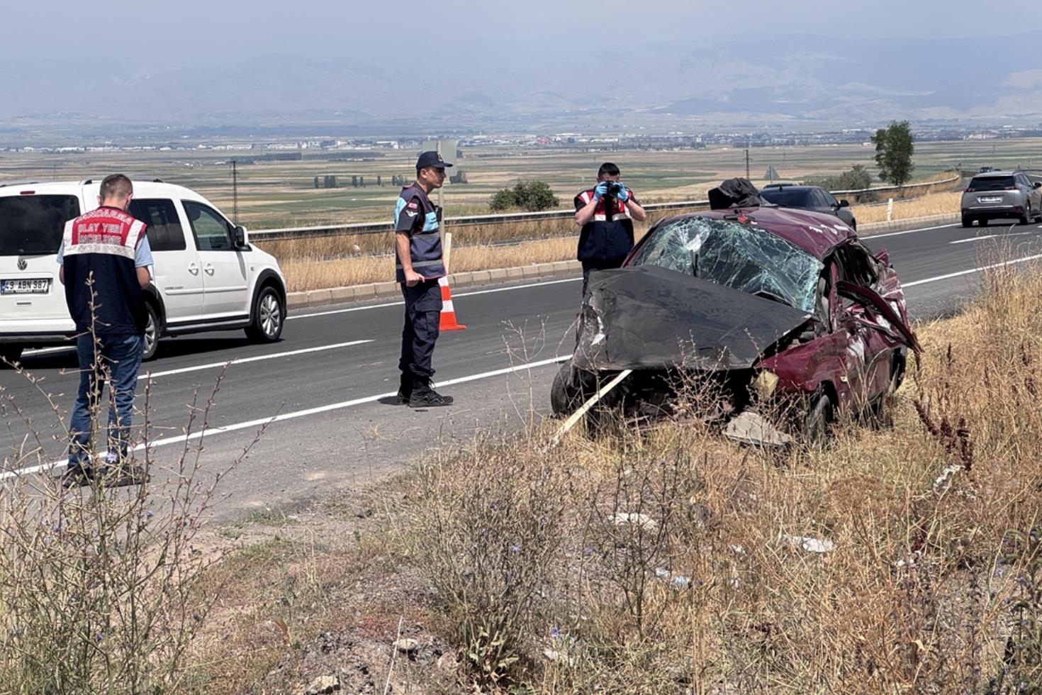 Erzurum’da feci kaza: 2 ölü, 4 yaralı