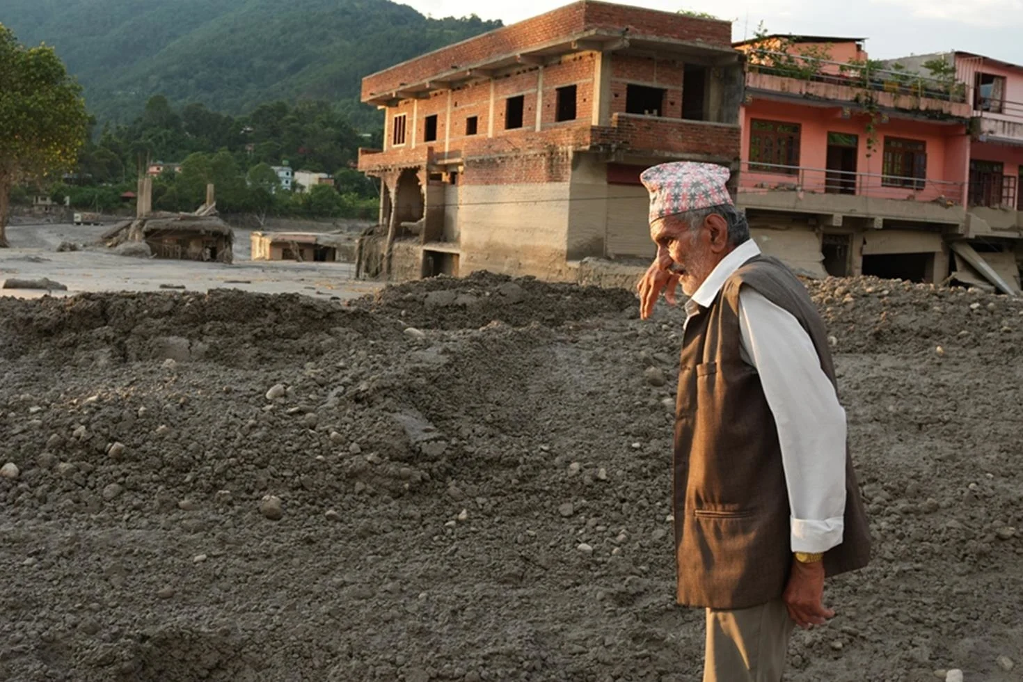 Nepal’deki sel felaketinde can kaybı 469’a yükseldi