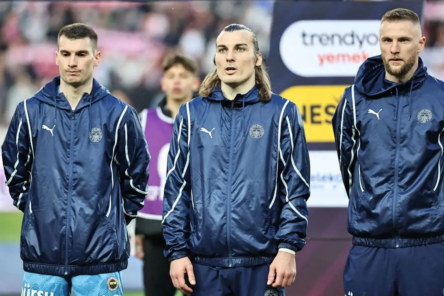 Fenerbahce Kadroya Almayip Yuzune Bakmamisti Barcelona Talip Oldu 20157469 14 Jpg