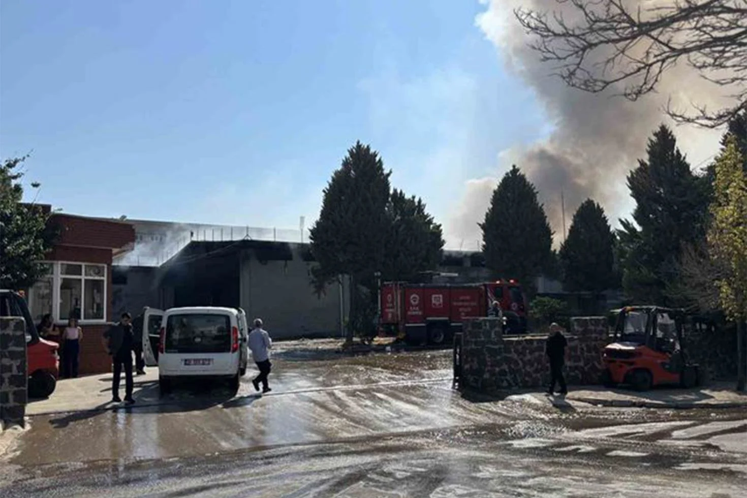 Gaziantep’te tekstil fabrikasında yangın
