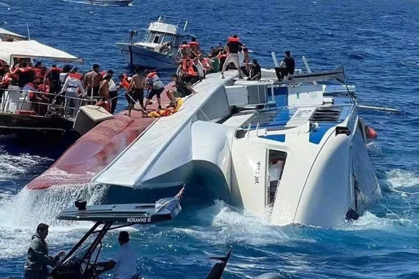 Girne’deki gemi faciasında kaptanın da aralarında bulunduğu 8 kişi gözaltına alındı