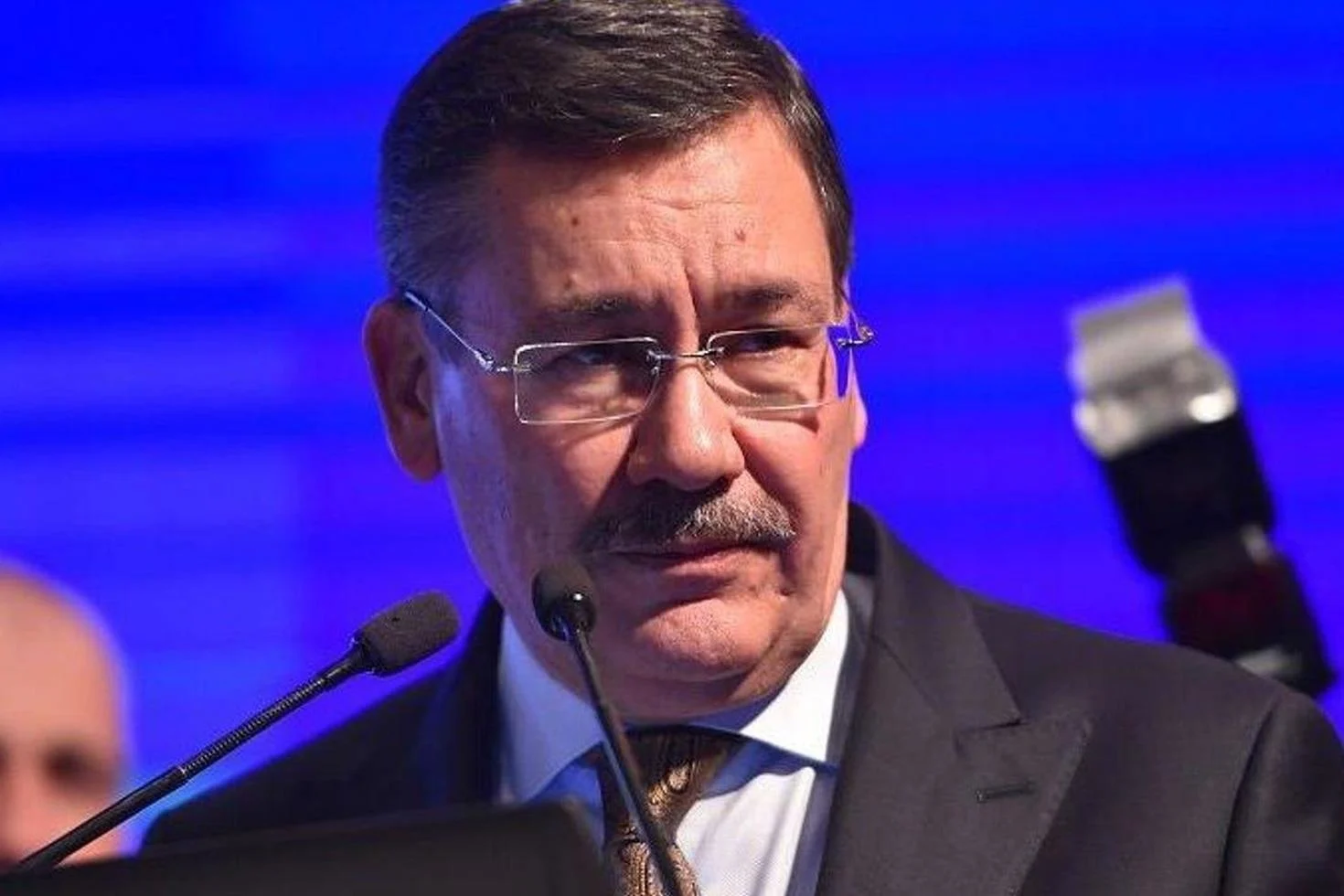 Hakkında soruşturma başlatılan Gökçek’ten ilk açıklama: Kendimi Türk adaletine teslim ediyorum