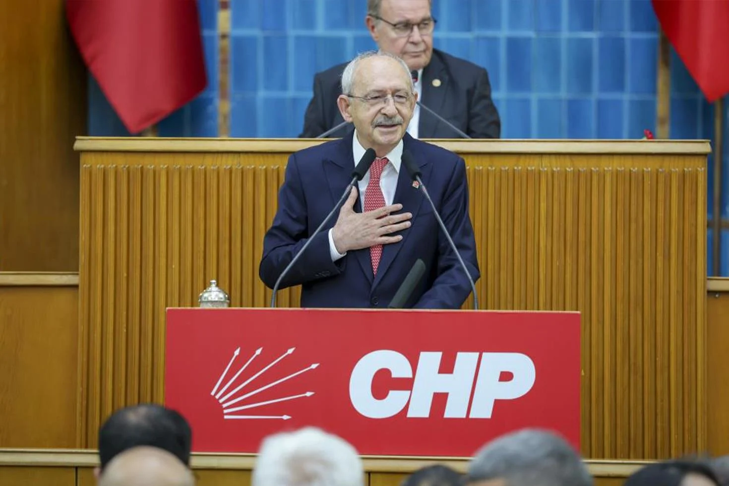 Kılıçdaroğlu “tereddütsüz destek” dedi, CHP’de 2 vekil “hayır” dedi: Herkes o ismin peşinde
