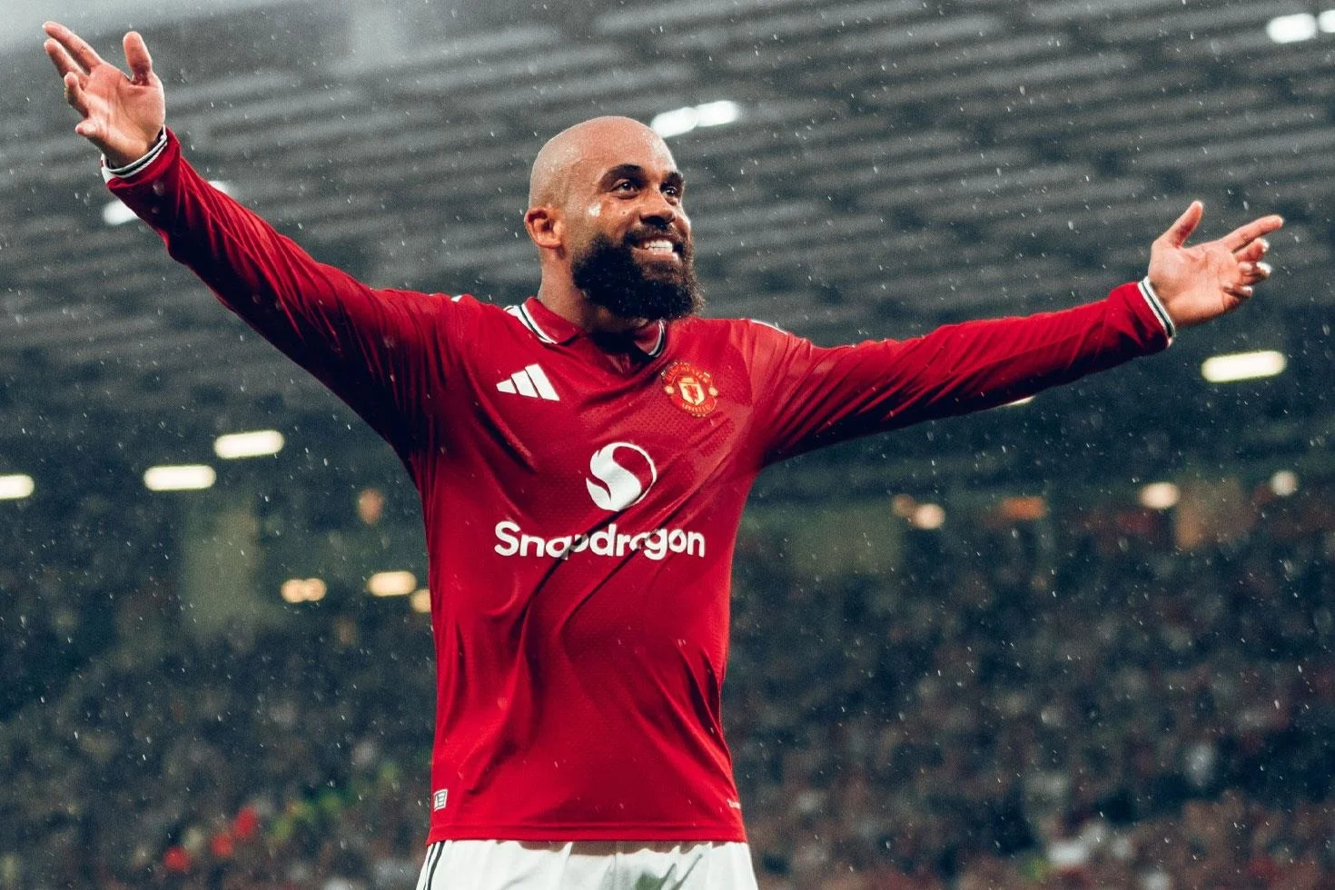 Hull City’e kaybeden Manchester United, Ipswich Town’a fena patladı