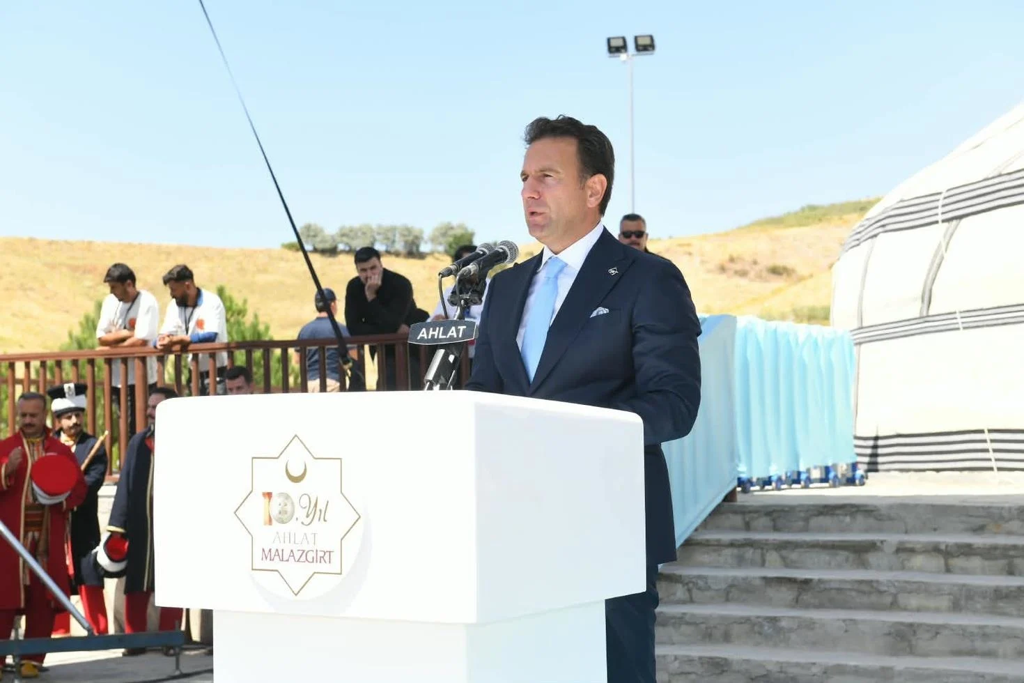 Okçular Vakfı Başkanı Hüseyin Topbaş’tan Malazgirt Zaferi mesajı