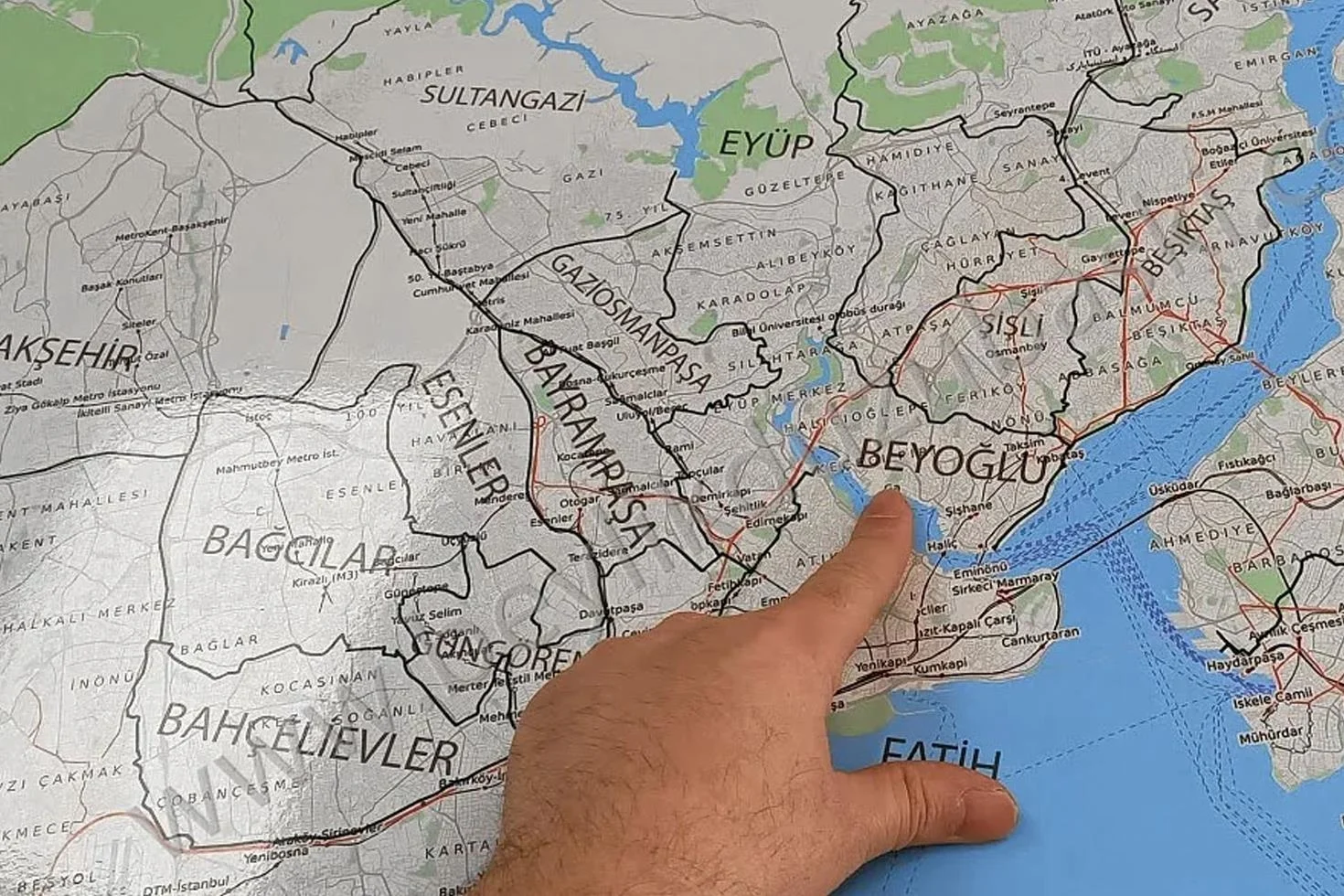 Istanbulda Yasamasi En Zor 3 Nokta Ayni Ilceden 3 Mahalle Var 20180233 48 Jpg