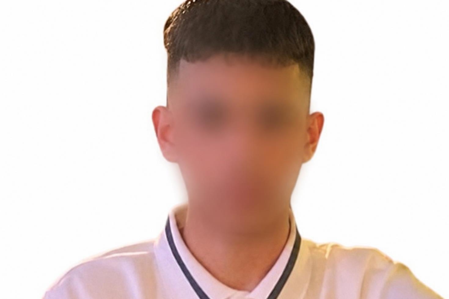 İzmir’de tabancayla oynarken karnından vurulan 16 yaşındaki çocuk hayatını kaybetti