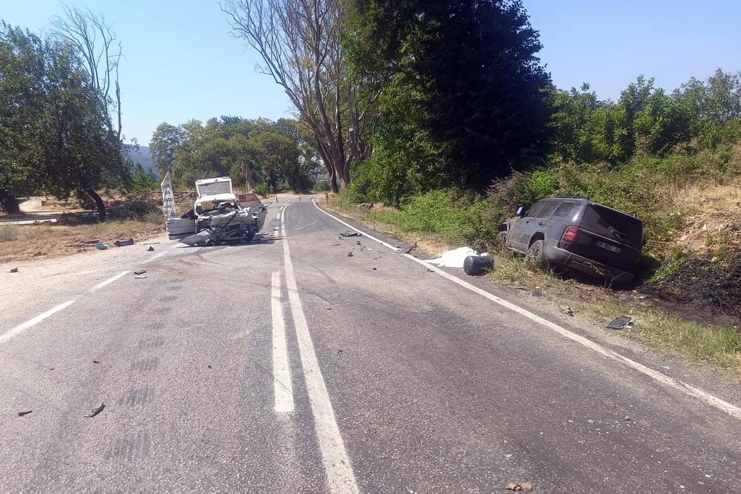 Manisa’da feci kaza: 2 kardeş hayatını kaybetti, 2 kişi yaralandı