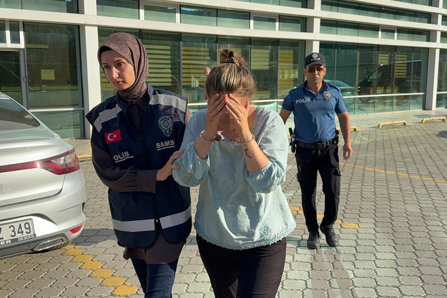 Bıçakladığı kadının akciğeri söndü
