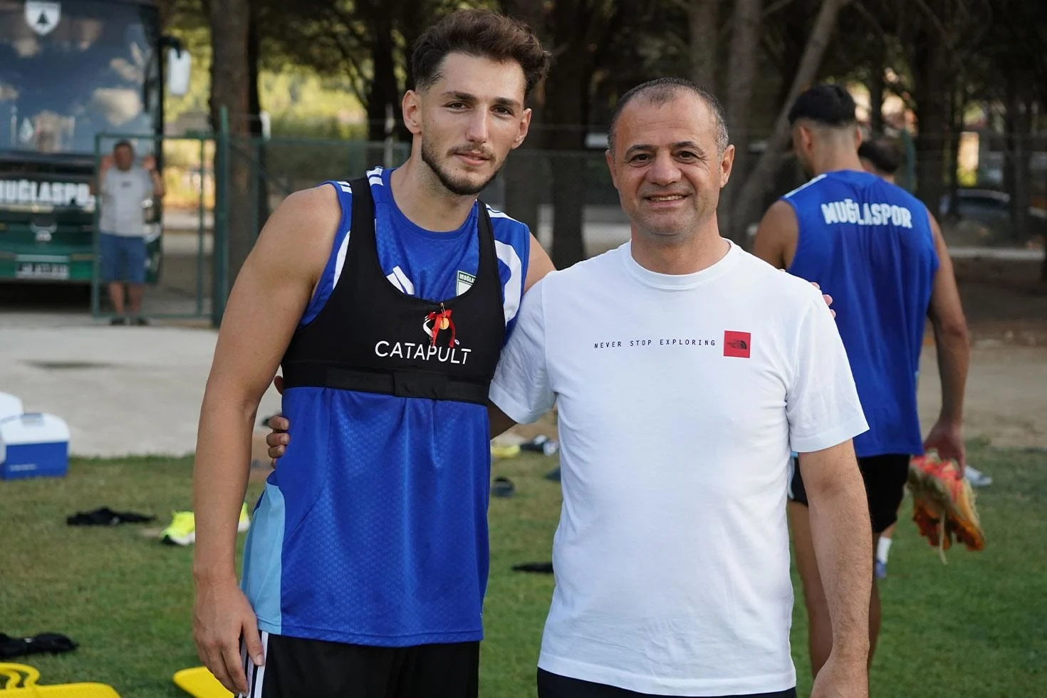 Koca bir şehrin tarihine geçen 23 yaşındaki genç Yasin’e altın ödülü