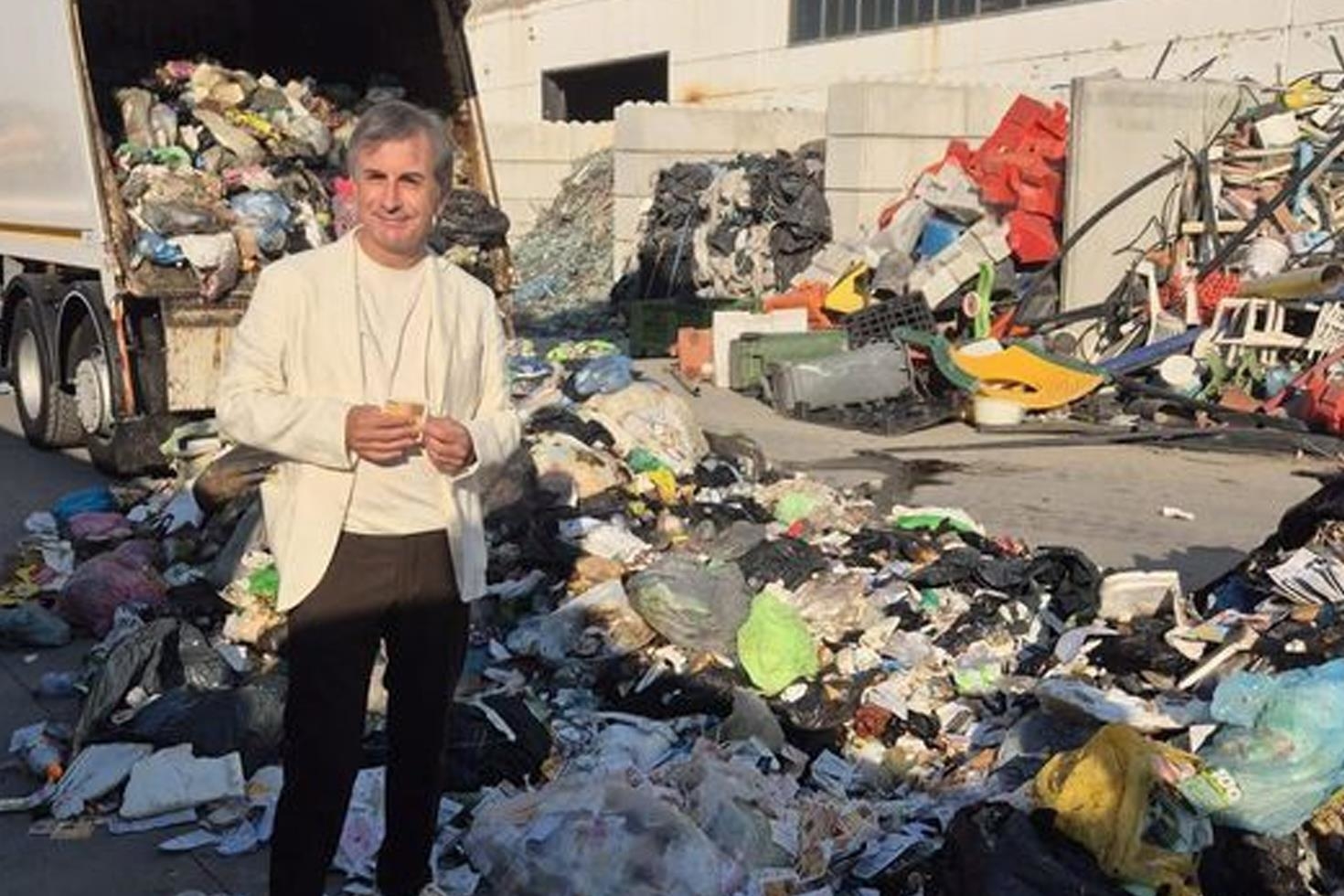 “Ödenemez” uyarısını yanlış anlayınca 38 milyonu çöpe attı