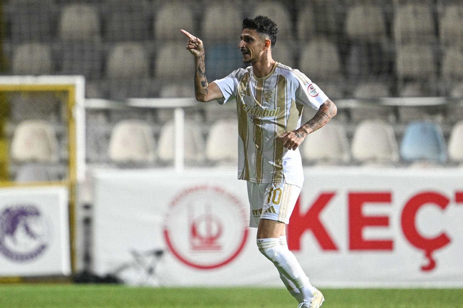 Onlara karşı hem gol atmak, hem de puan almak imkansız