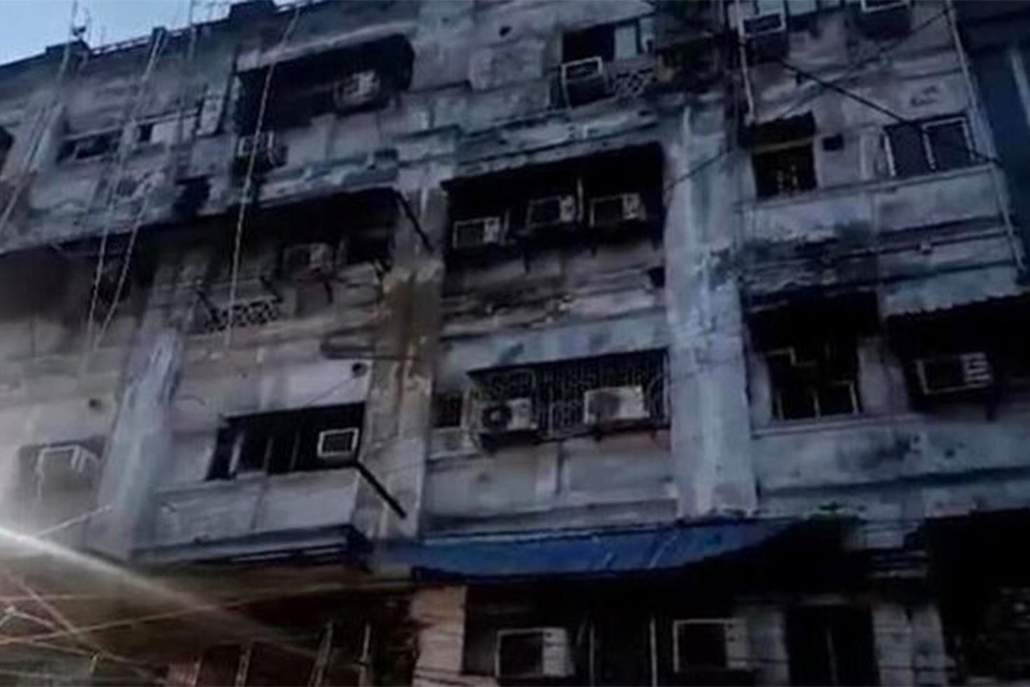 Otelde Can Pazari Yasandi 9 Kisi Oldu 6 Kisi Yarali 20156775 97 Jpg