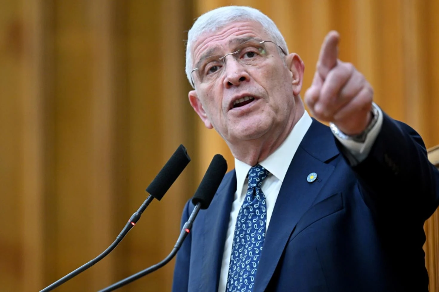 Peş peşe istifalara İYİ Parti liderinden sert mi sert mesaj