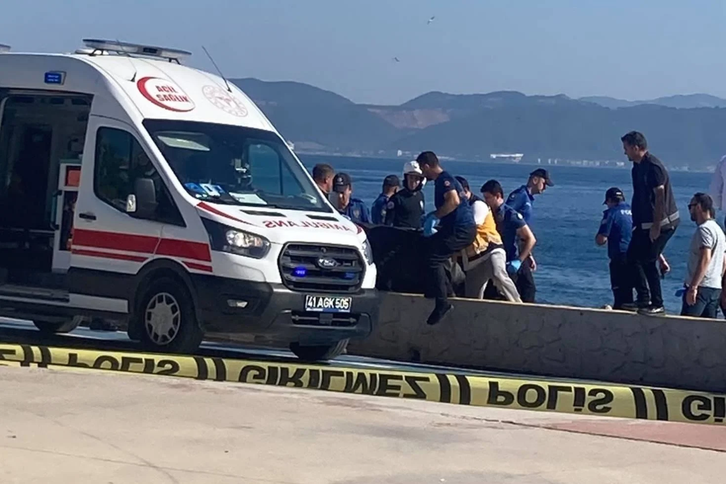 Kocaeli’de esrarengiz olay: Denizde 2’si kadın 3 ceset bulundu