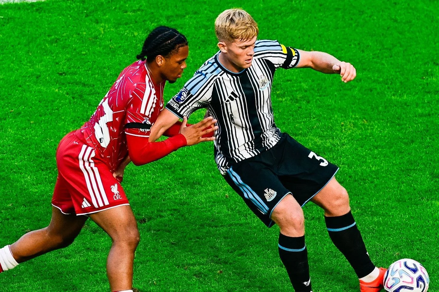 Salah’sız Liverpool ilk maçında puanı 90+9’da kurtardı