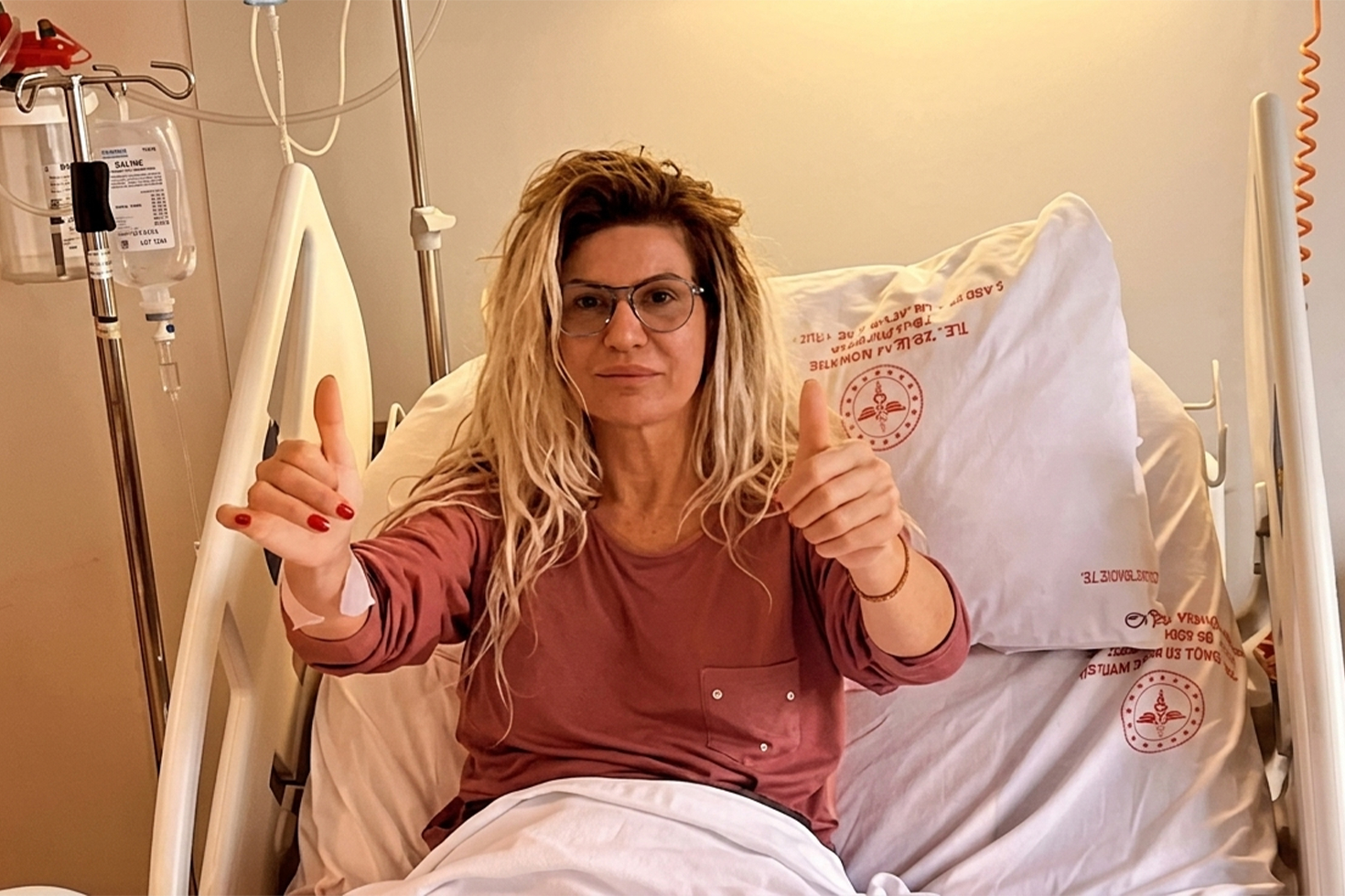 Şarkıcı Mehtap’ın zor günlerinde o ünlü isim yanındaymış!