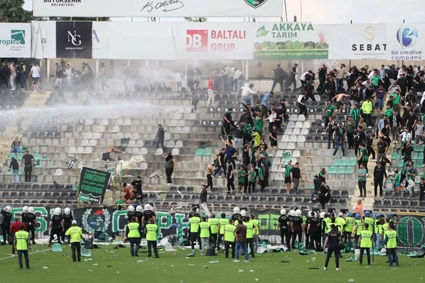 Denizlispor kapanmanın eşiğinde
