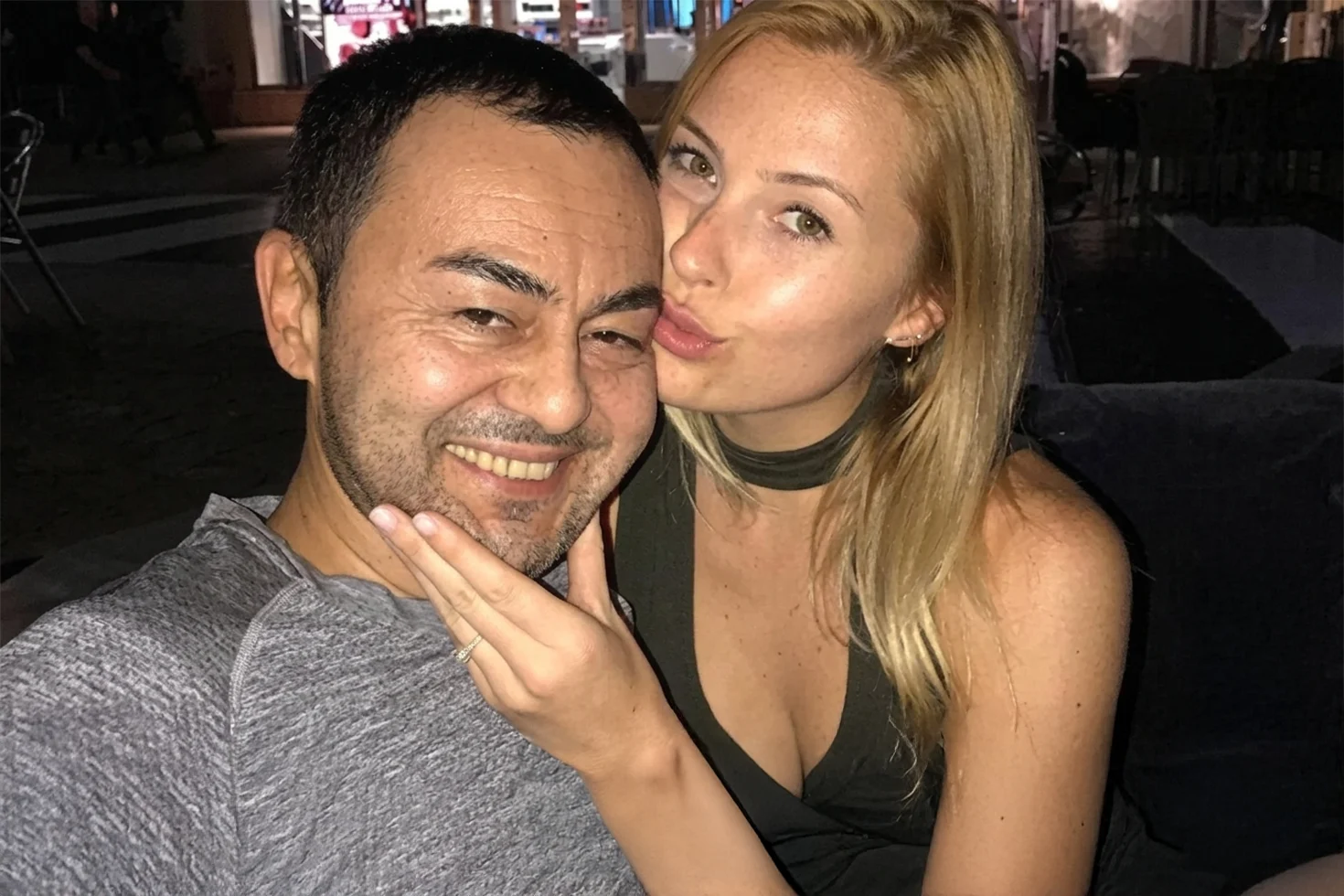 Serdar Ortaç: Hepsi sarışındı, bir tane esmer bulamadım