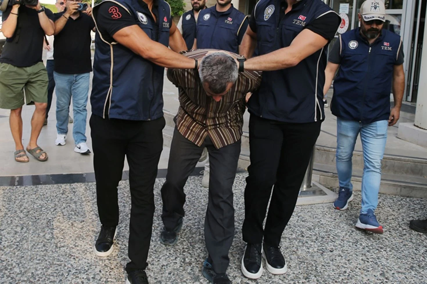 Cumhurbaşkanına suikast timindeki Burkay Karatepe silahların gömdüğü yeri söyledi, ekipler harekete geçti