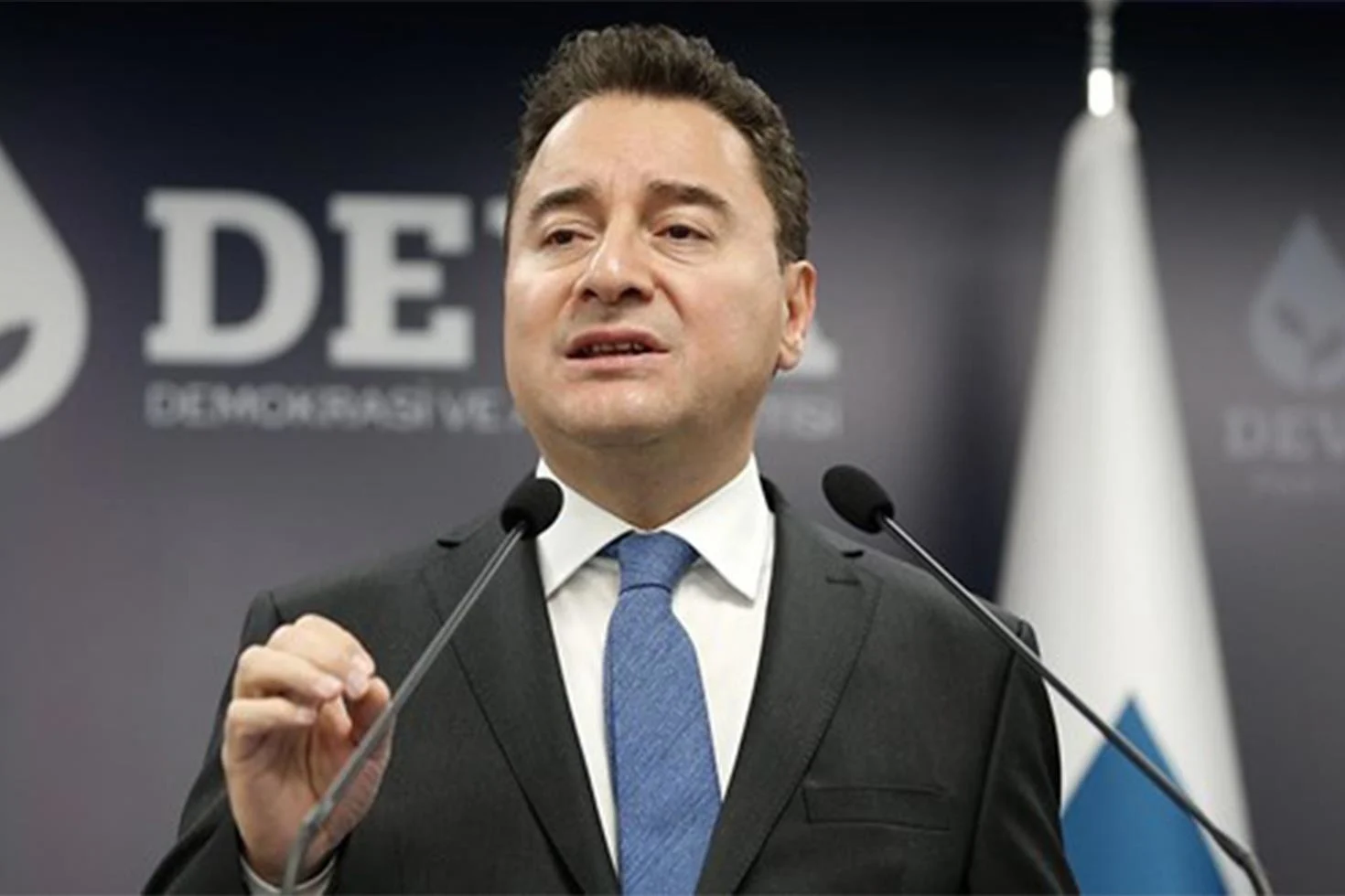 Ali Babacan’dan “Çerçeve Yasa”ya tam destek: Tarihi bir adım