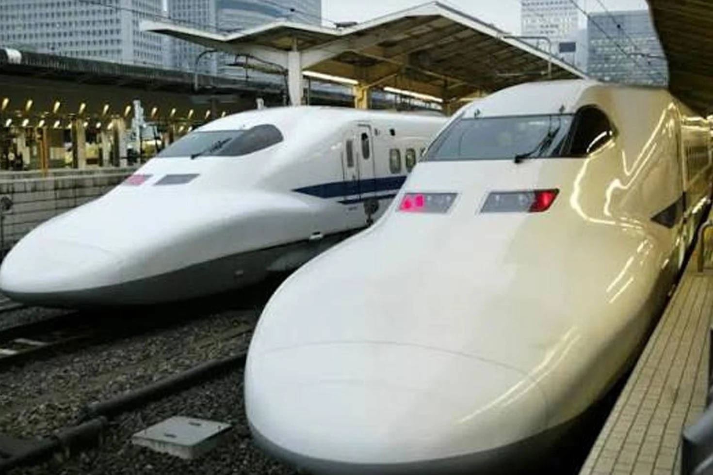 Japonya’da hızlı trenin çarptığı 4 işçi hayatını kaybetti