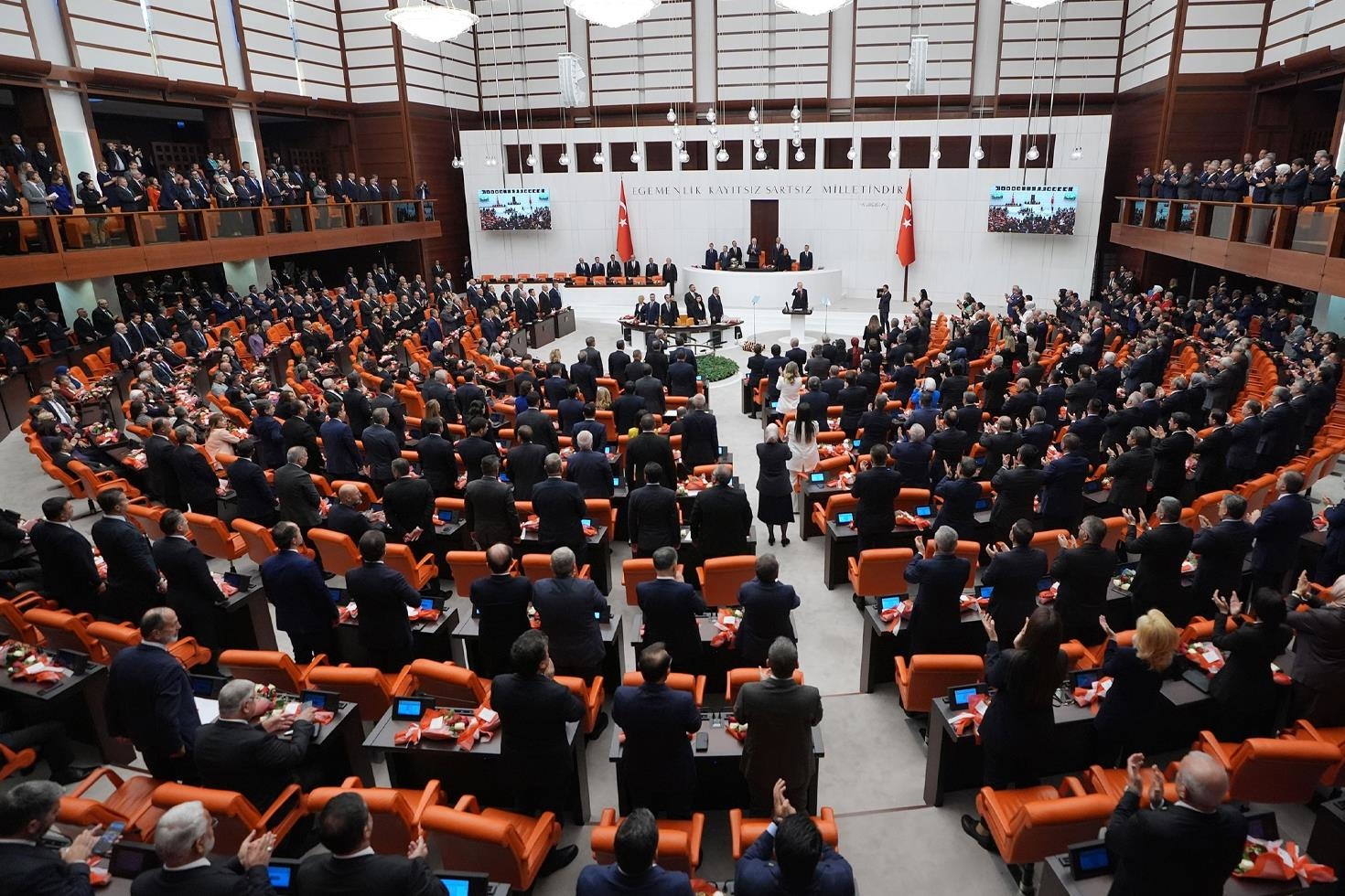 Turkiyenin Kanayan Yarasi Tarih Oluyor Mecliste Kabul Edildi 20129353 24 Jpg