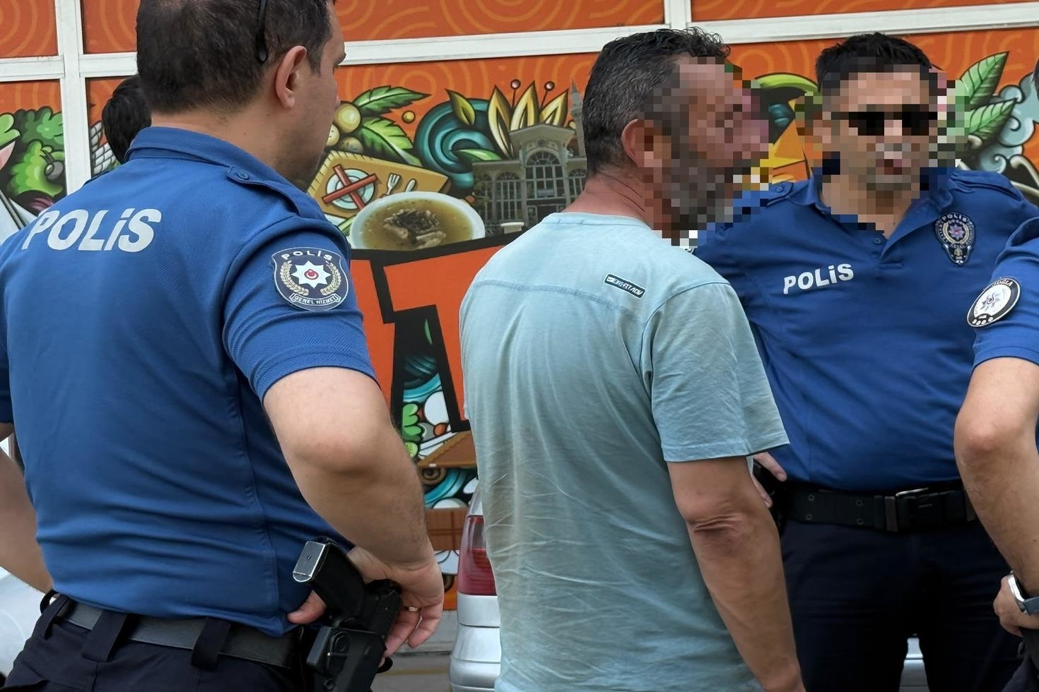 Yaptigi Ihbar Polisi Harekete Gecirdi Gercek Kisa Surede Ortaya Cikti 20175314 38 Jpg