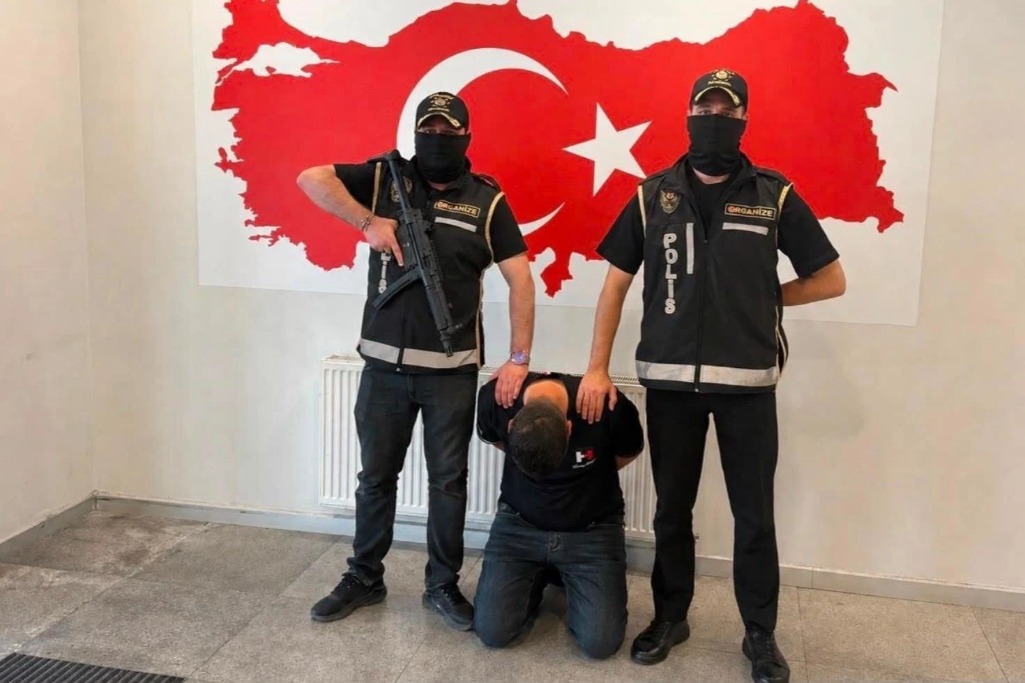 Yeni nesil çetelere eski nesil operasyon! Türk polisi affetmedi