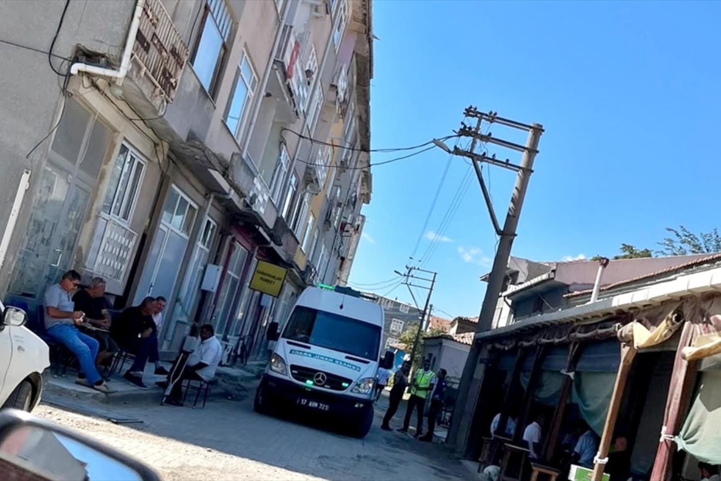 Gelibolu’da yalnız yaşayan fayans ustası evinde ölü bulundu