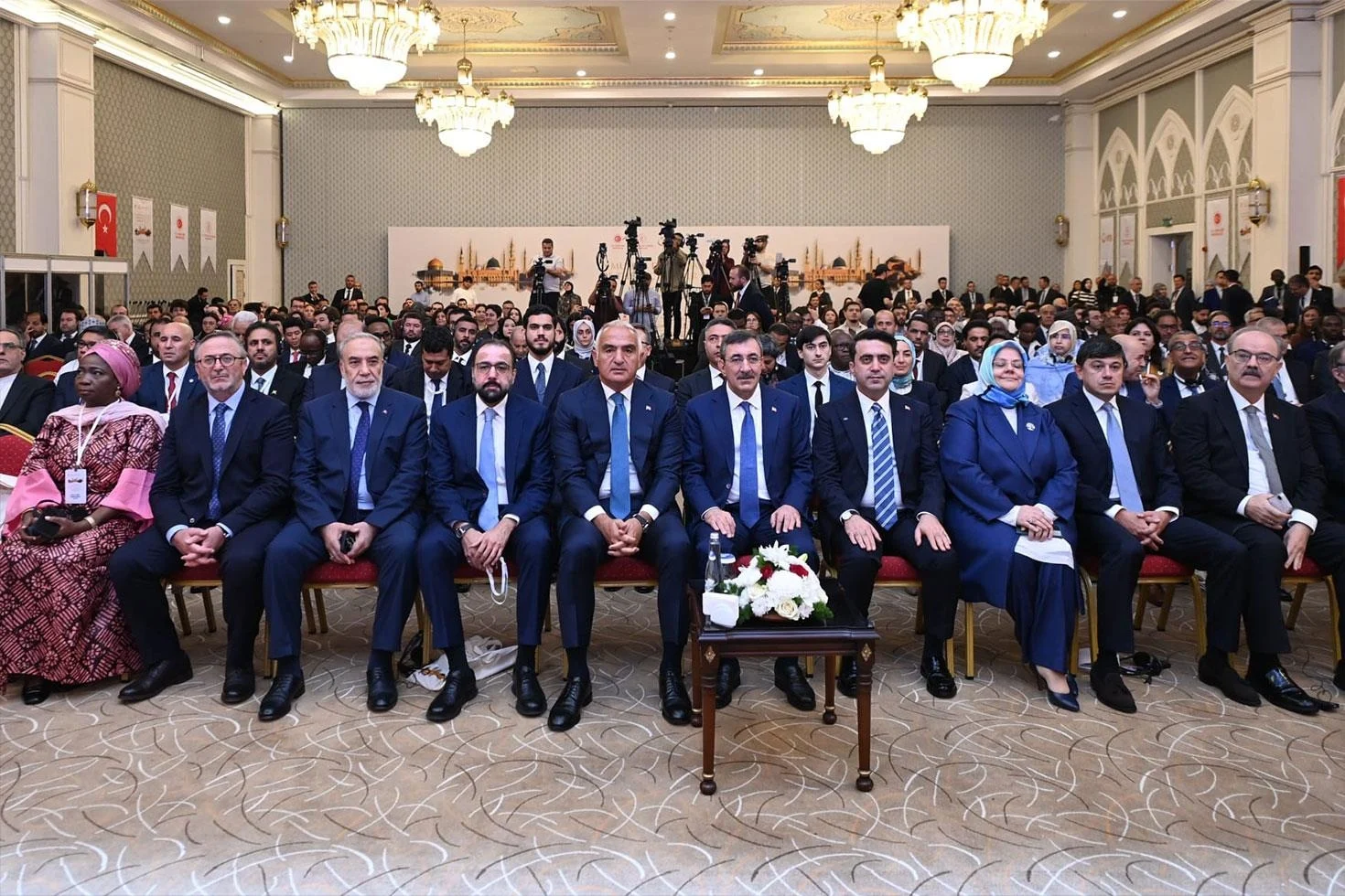 Bakan Ersoydan Gazze Cagrisi Dunyaya Anlatmada Kritik Rolu Var 20218175 39 Jpg