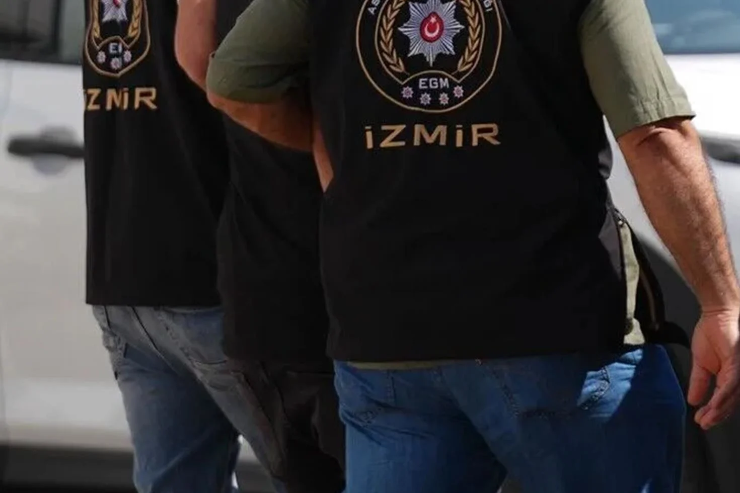 Belçika’dan yönetilen örgüte İzmir’de darbe! 87 taşınmaz ve 4 tekneye el konuldu