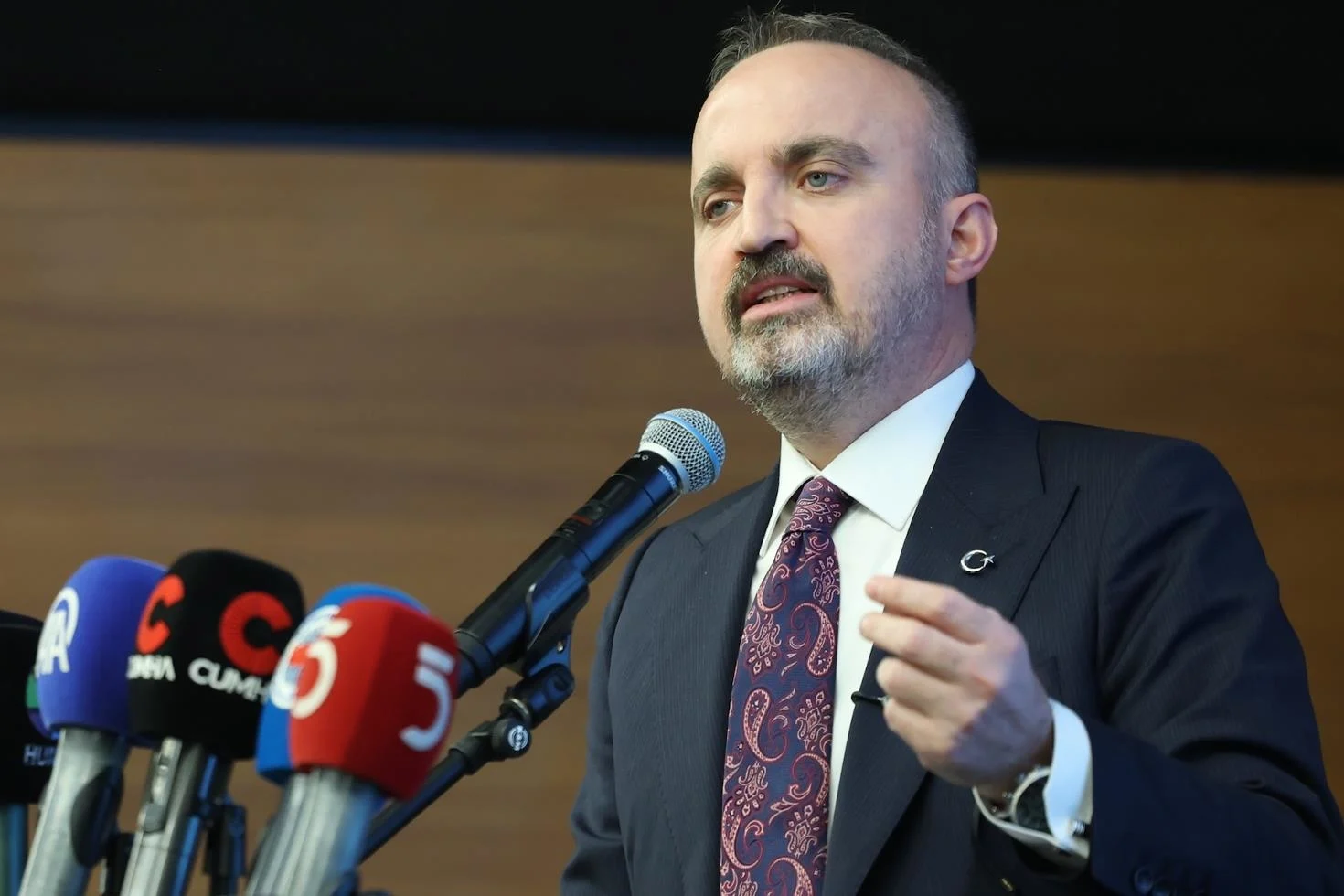 Bülent Turan’dan sert mesaj: Ne olur bu milletin sabrını sınamayın