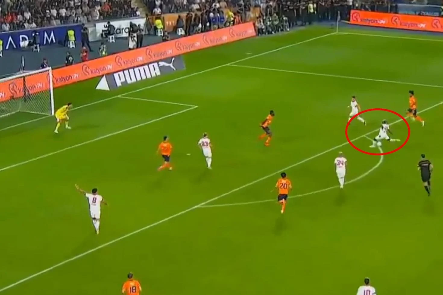 Osimhen’den müthiş gol! Sevincin ardından sakatlık şoku