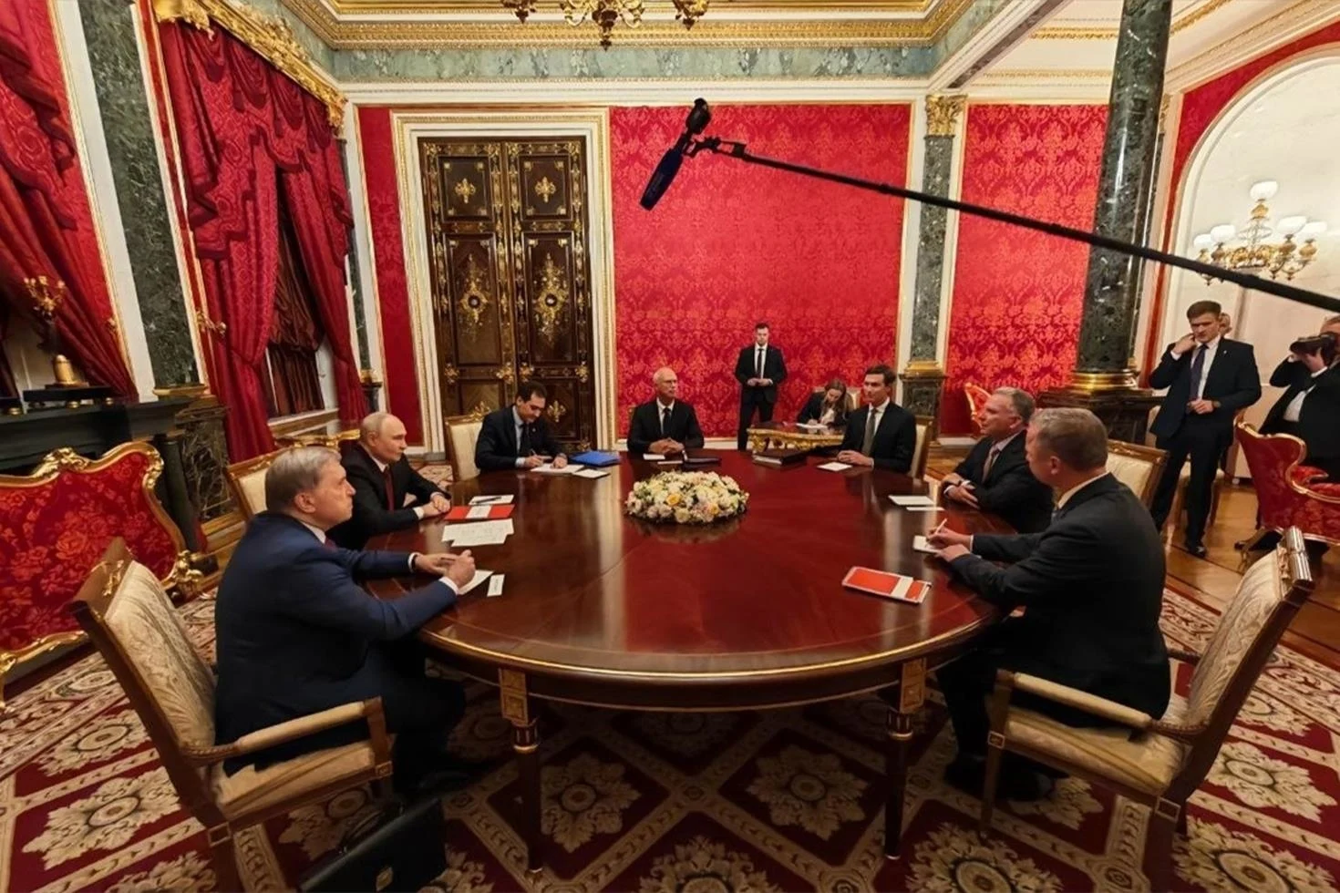 Putin, Trump’ın özel temsilcileriyle görüştü: Durum basit değil