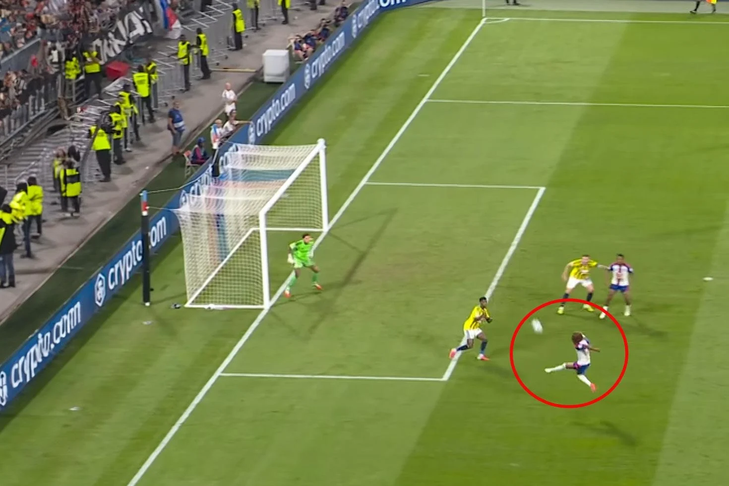 Fenerbahçe’ye uçarak gol atmıştı! İşte o yıldızın yeni takımı