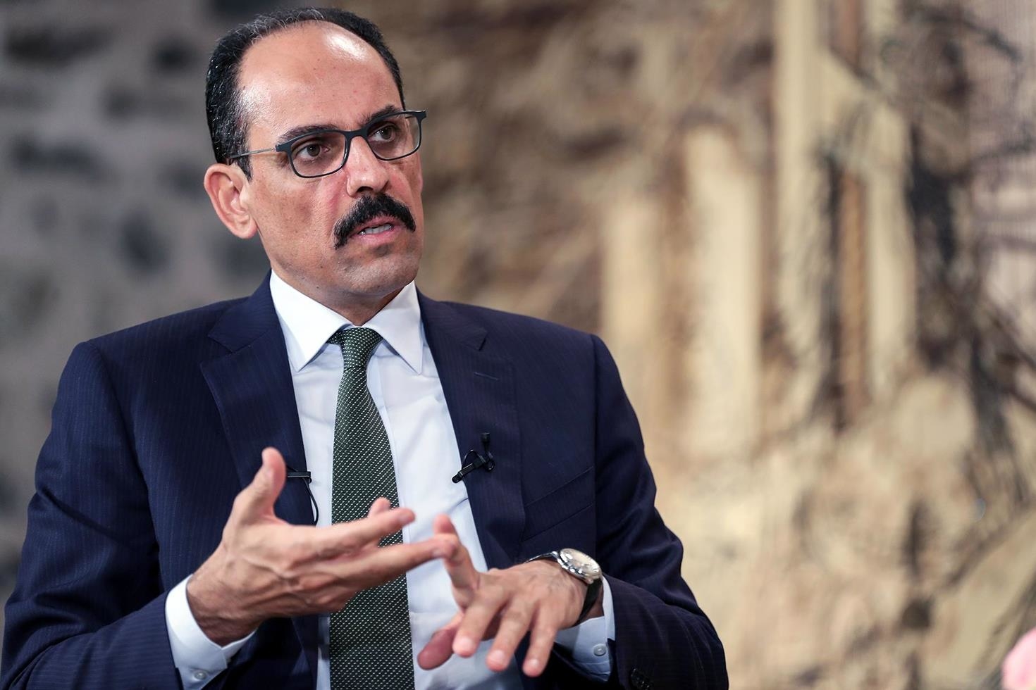 İbrahim Kalın’ın yeni imajı dikkat çekti