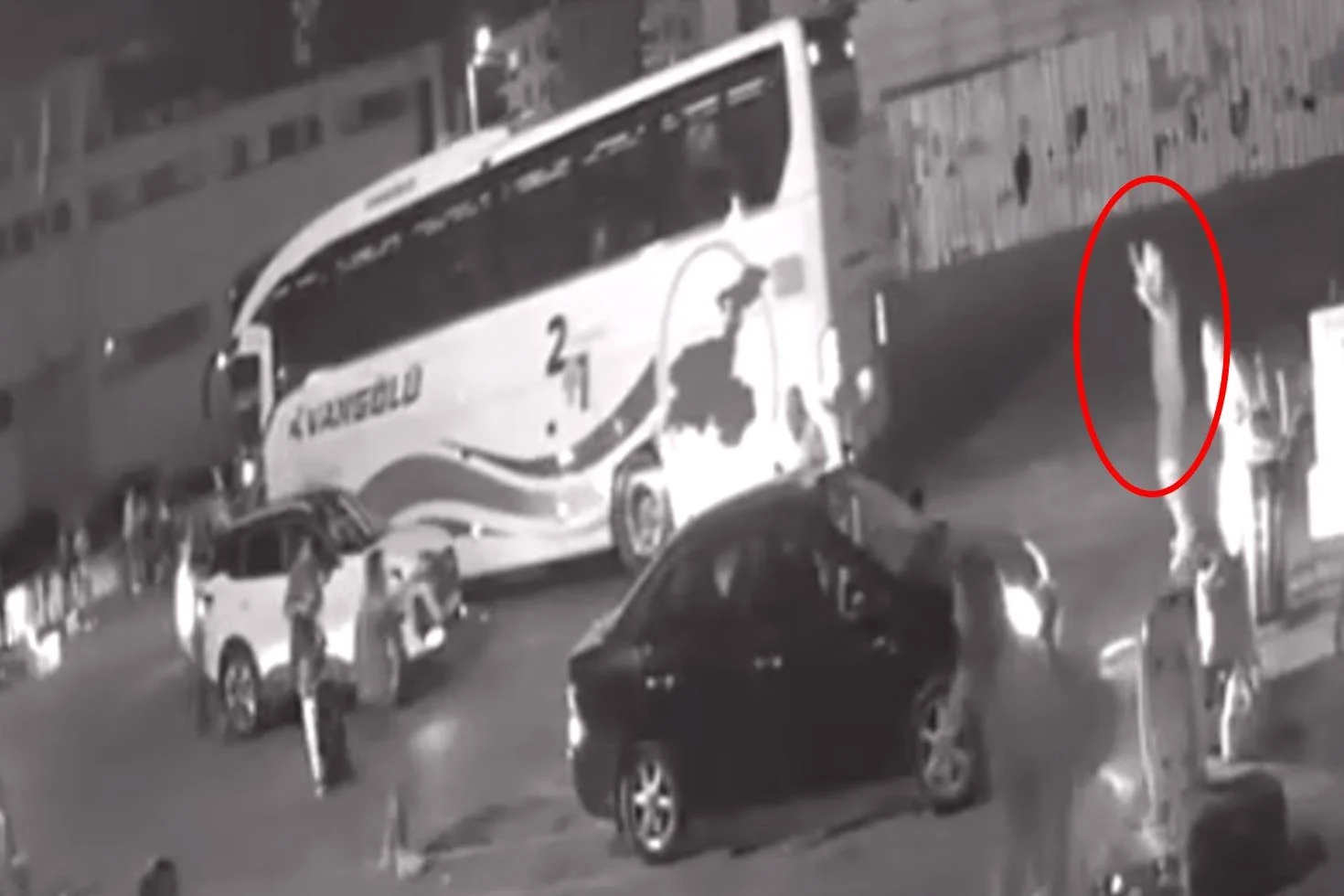 Istanbulu Kana Bulayip Otobusle Kacacakti 20206449 40 Jpg